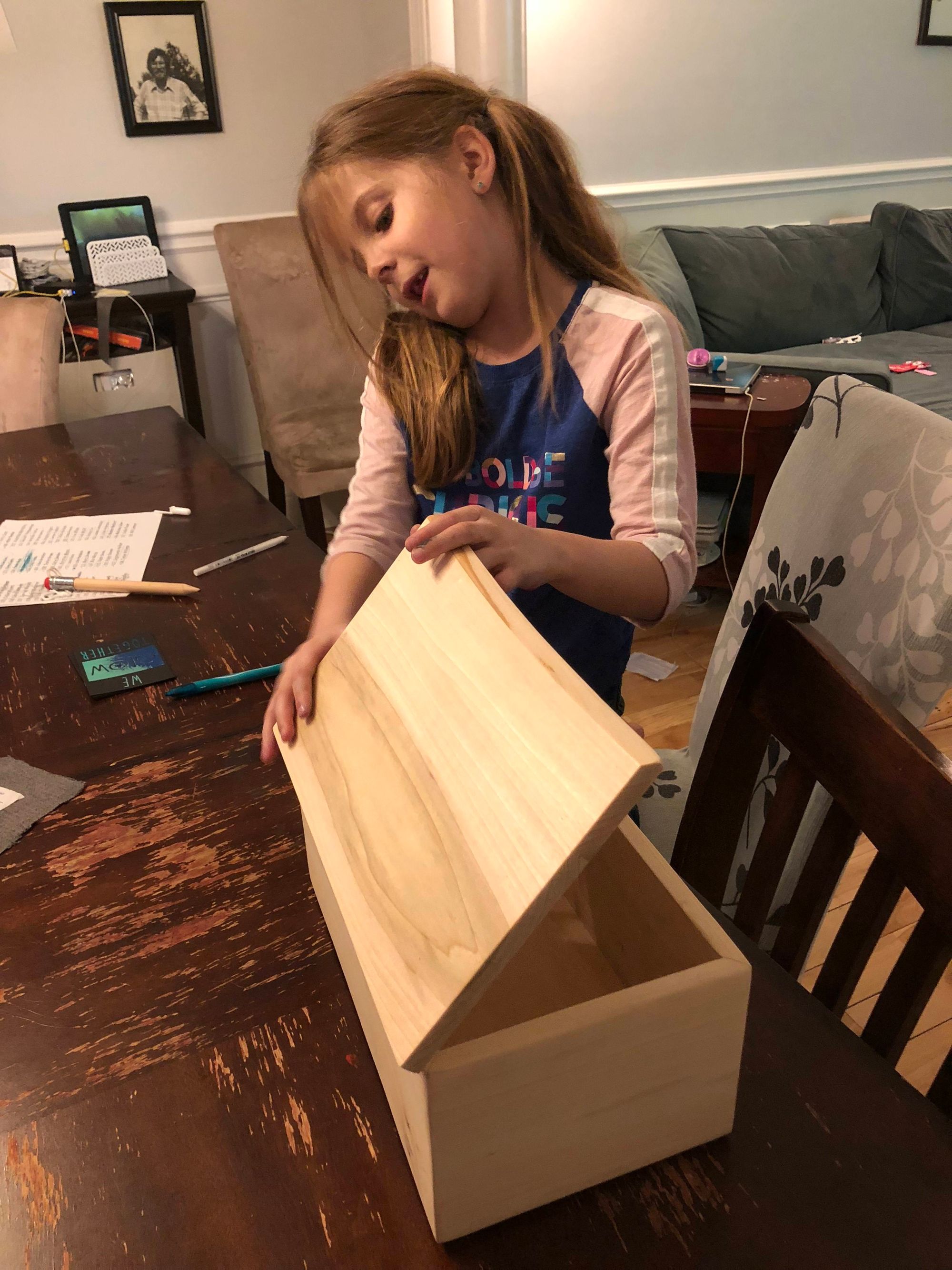 Lola's Poplar Box